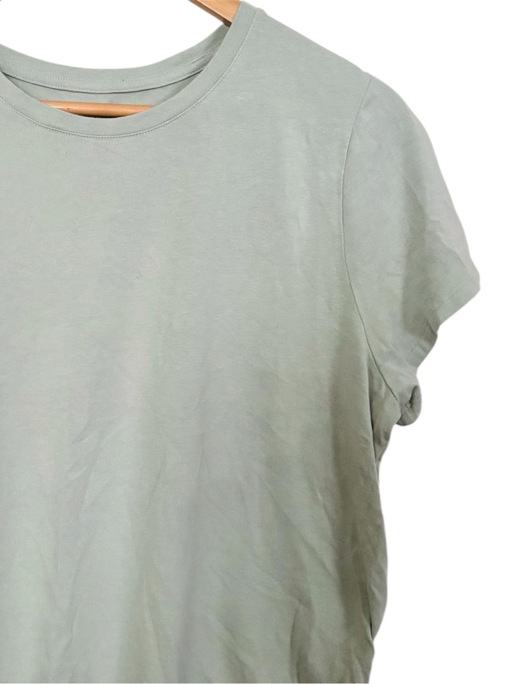 💥 Old Navy Crewneck Pale Glass Cropped Top